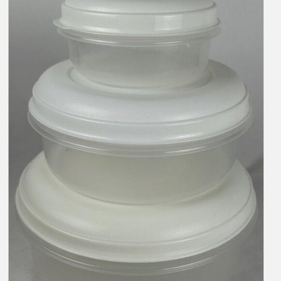Vtg Rubbermaid Servin Saver Storage Container Round Set Of 3 Almond Lid #4 #3 #1 - Picture 1 of 4